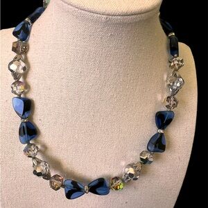 Stunning Vendome Glass Blue Bow necklace 14”